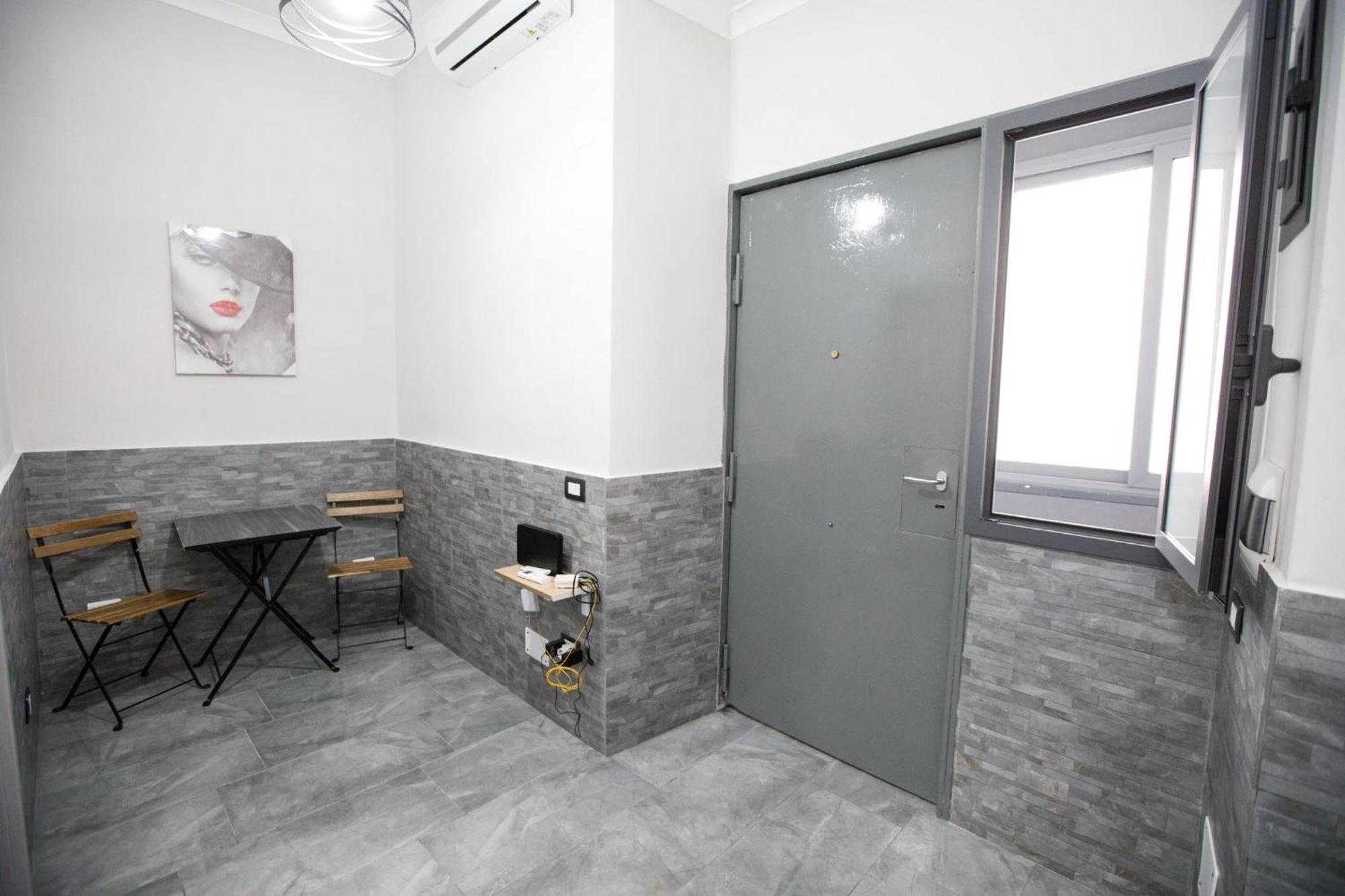 ナポリMg House_2アパートメント エクステリア 写真